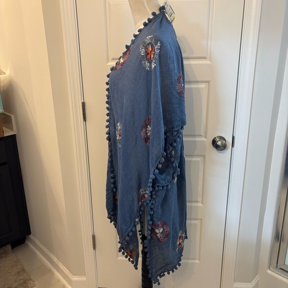 Do Everything In Love Blue Pom Pom Bohemian Duster Top Embroidered Floral OS - Picture 6 of 10